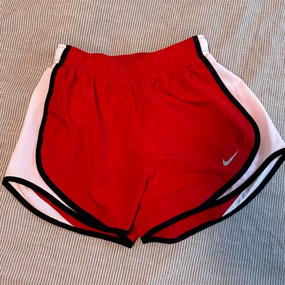 Nike DriFit Workout Shorts Gym Running Red White Black XS - Picture 1 of 4